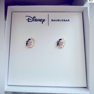 Disney Baublebar Villain Cruella DeVille
Rhinestone Stud Earrings New In Box
